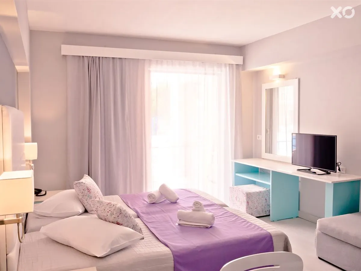 Sunrise Village Hotel