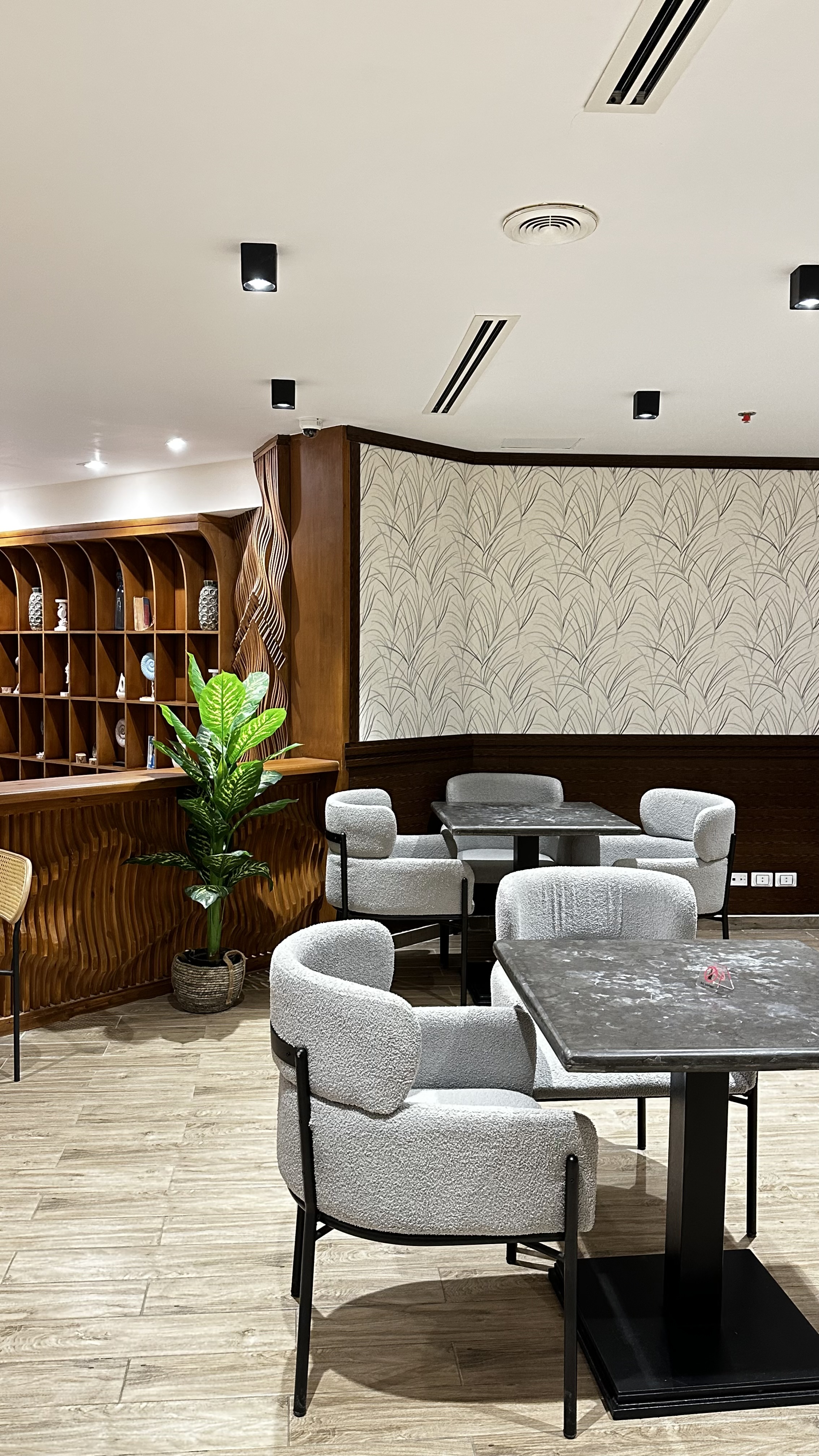 Invidia Coral Beach Tiran 5*(ex.Coral Beach Resort Tiran)