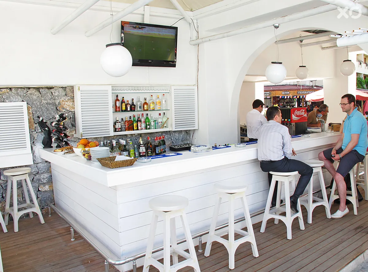 Casa Blanca Beach Hotel