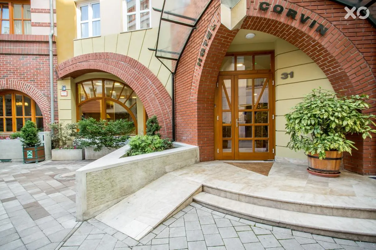 Corvin Hotel Budapest Corvin Wing