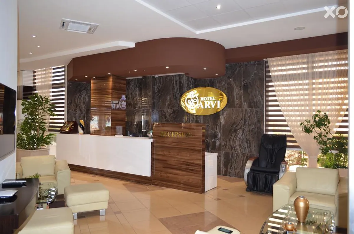 Arvi Hotel