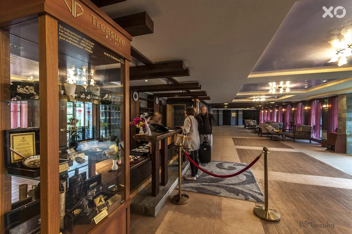 Grand Royale Apartment Complex & Spa