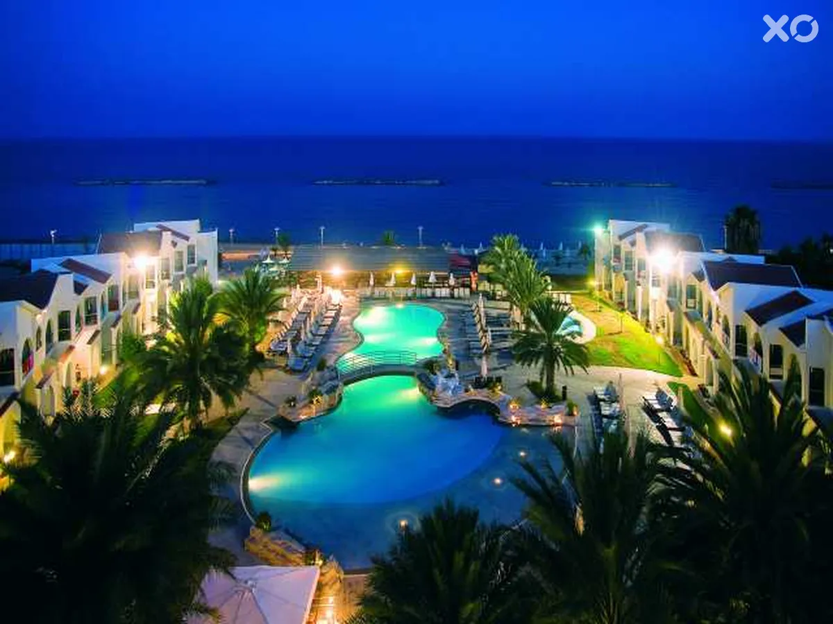 Radisson Beach Resort