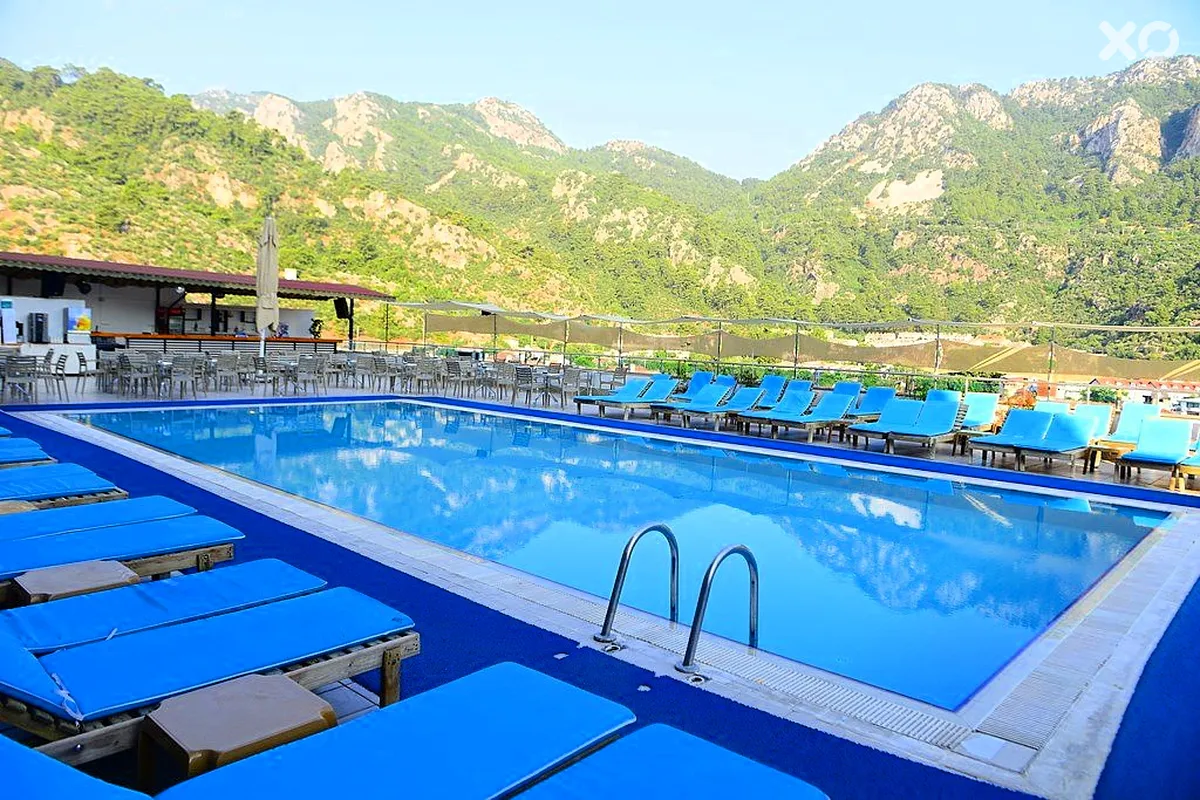 Meric Hotel