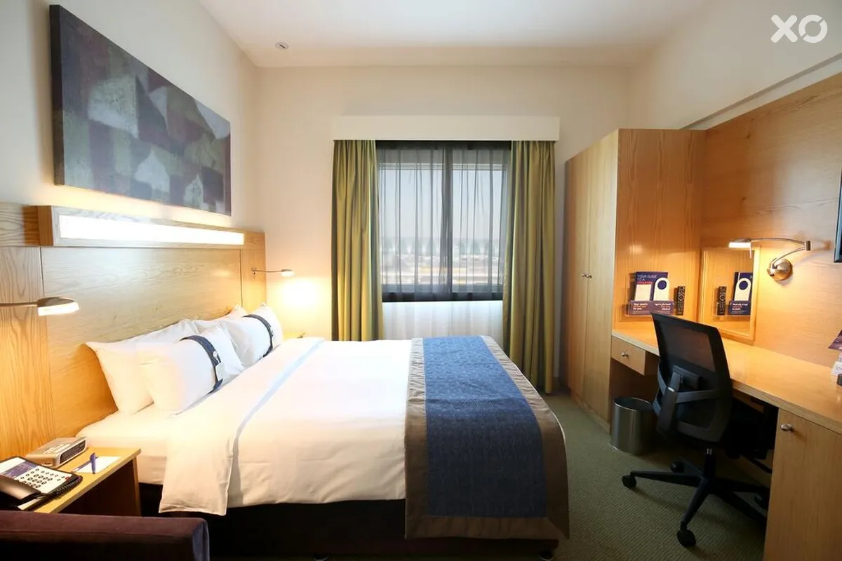 Holiday Inn Express Dubai Airport
