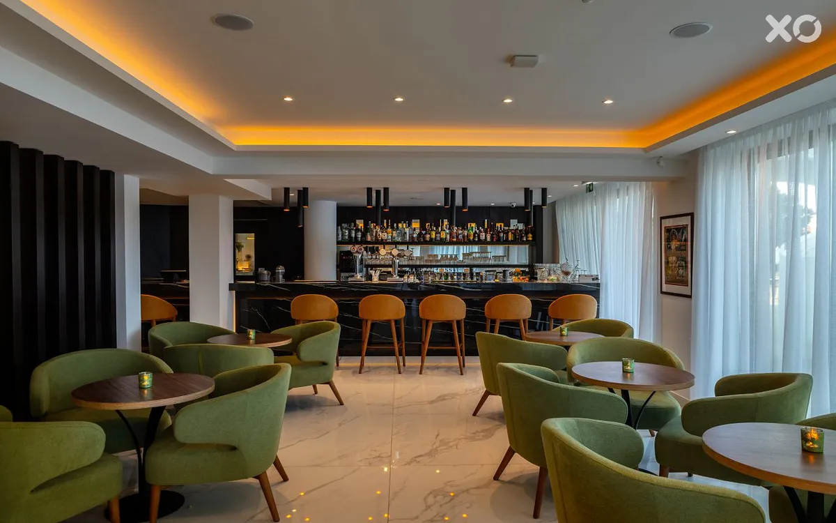 Leonardo Crystal Cove Hotel & Spa by the Sea