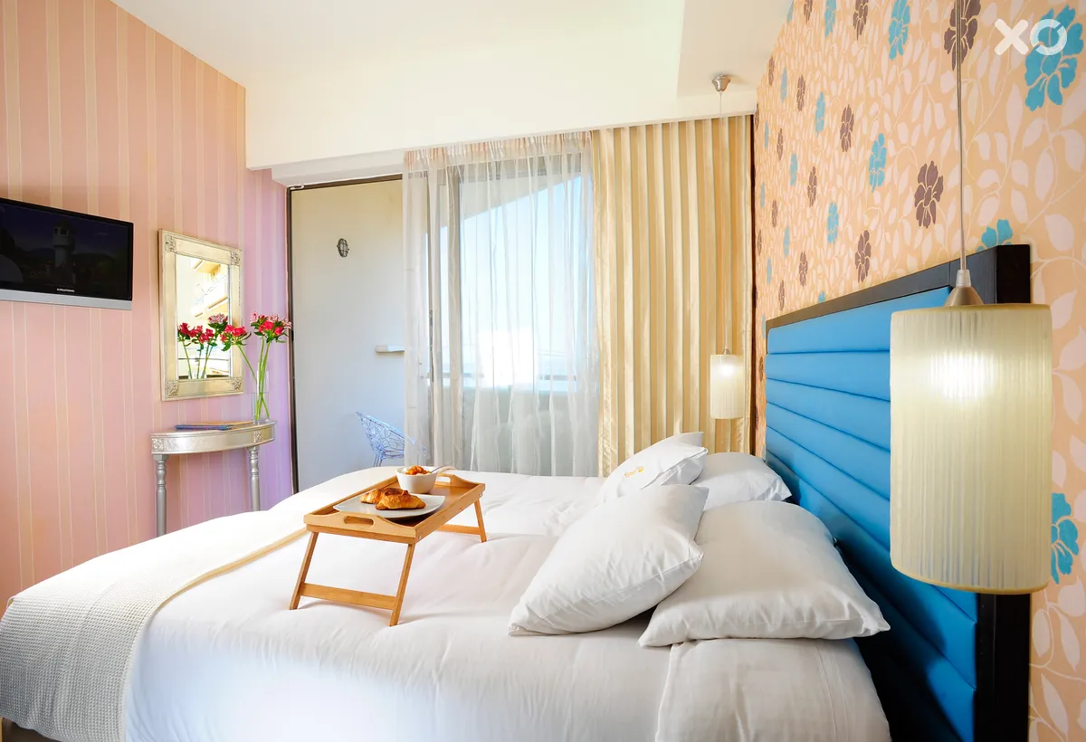 Steris Elegant Beach Hotel