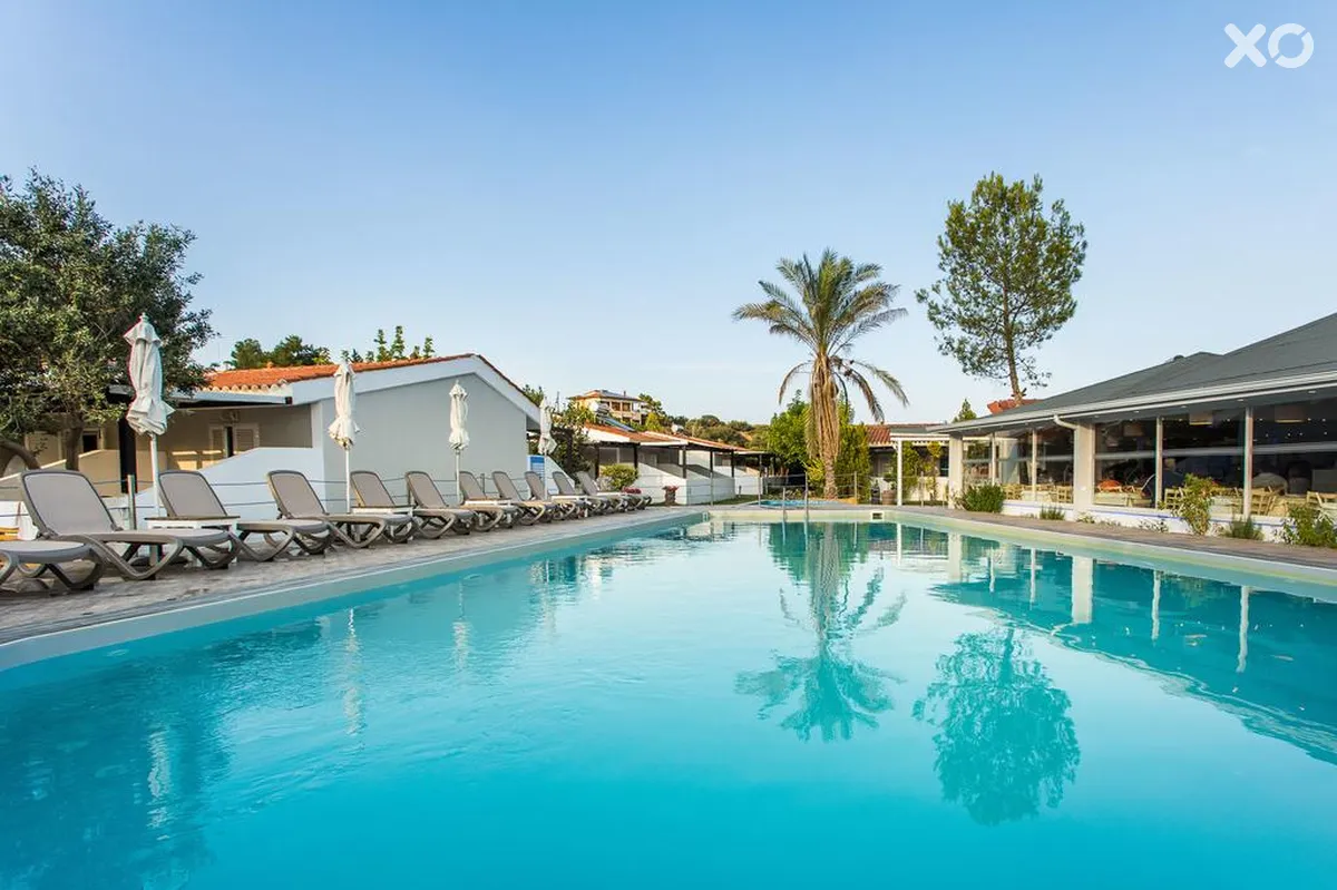 Coral Blue Beach Hotel