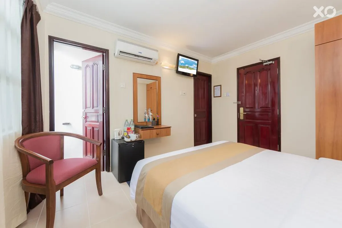 Champa Central Hotel