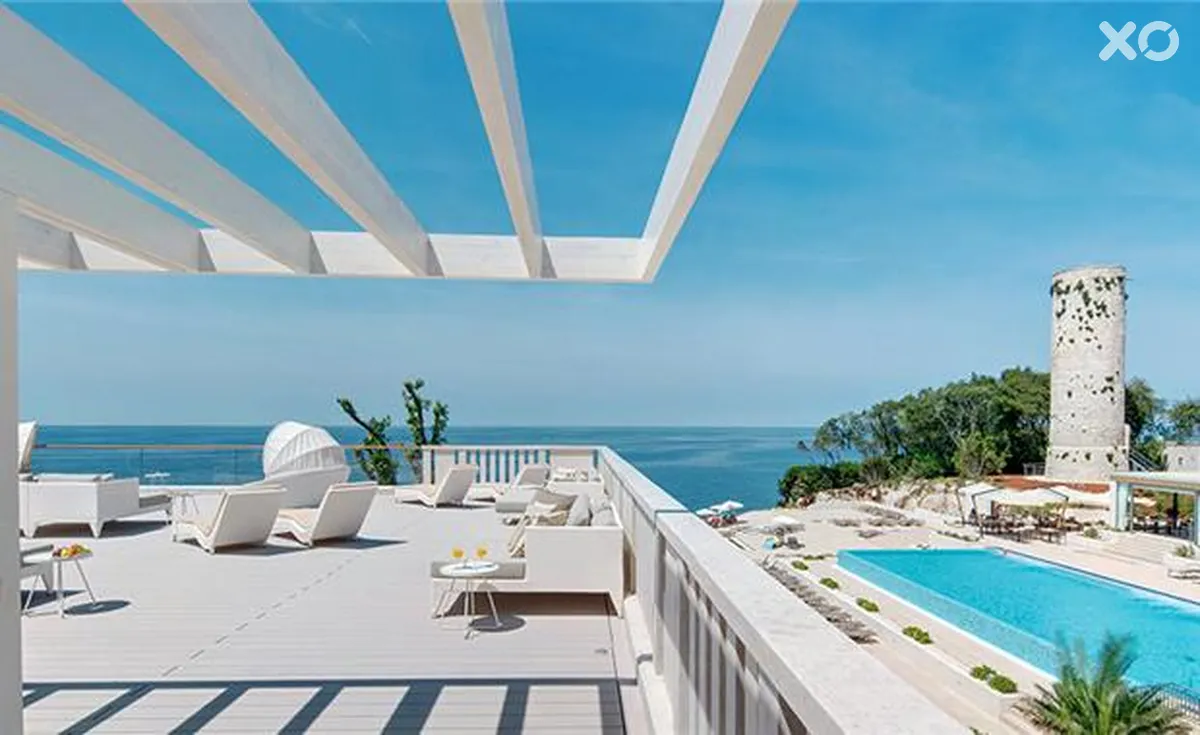 Valamar Isabella Island Resort