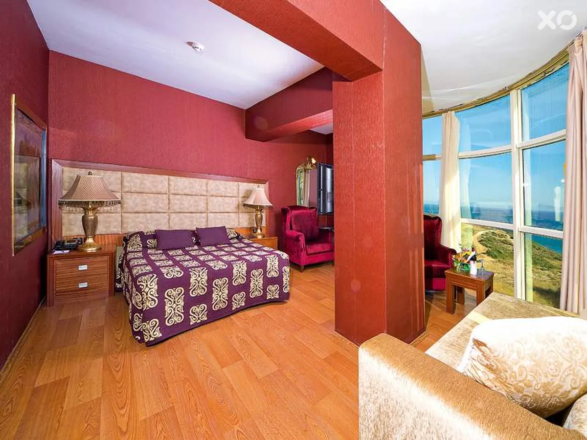 Laur Hotels Experience & Elegance