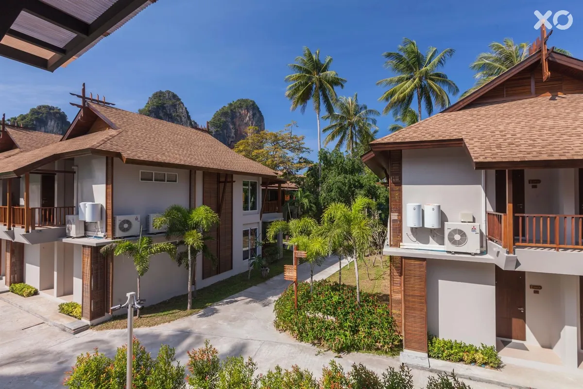 Sand Sea Resort