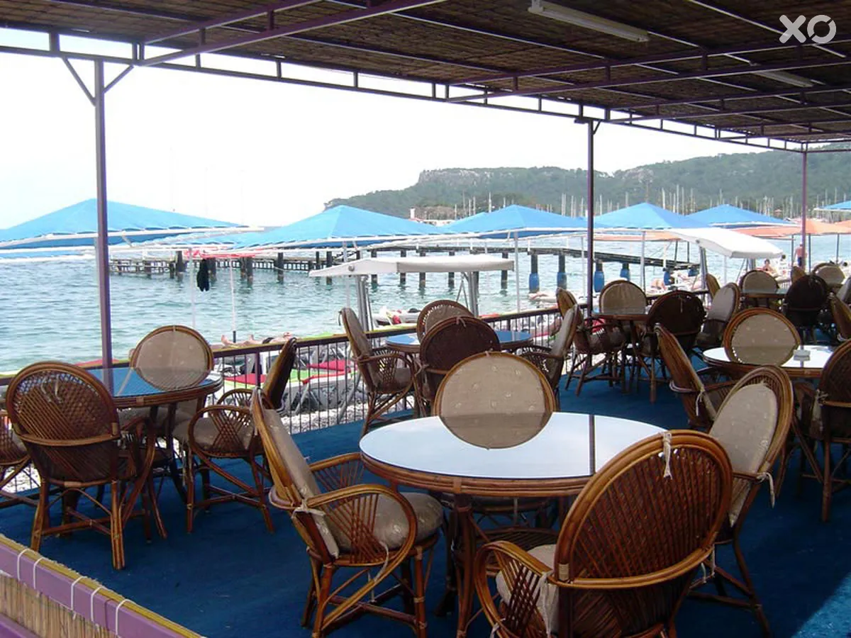 Kaftans Hotel