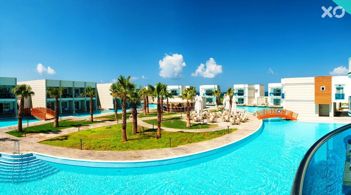 Aquasis De Luxe Resort & Spa