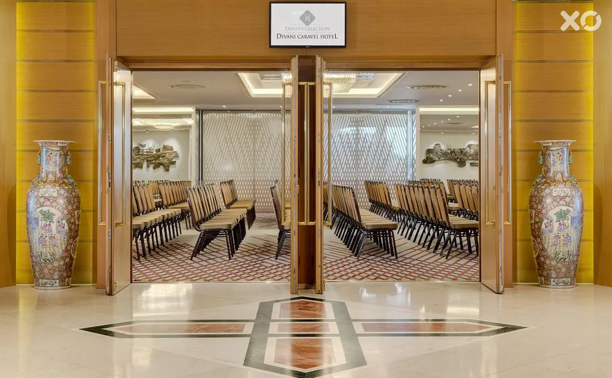 Divani Caravel Hotel