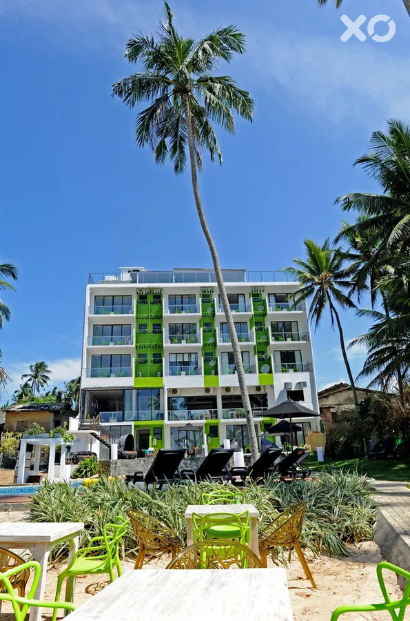 J Ambalangoda Hotel