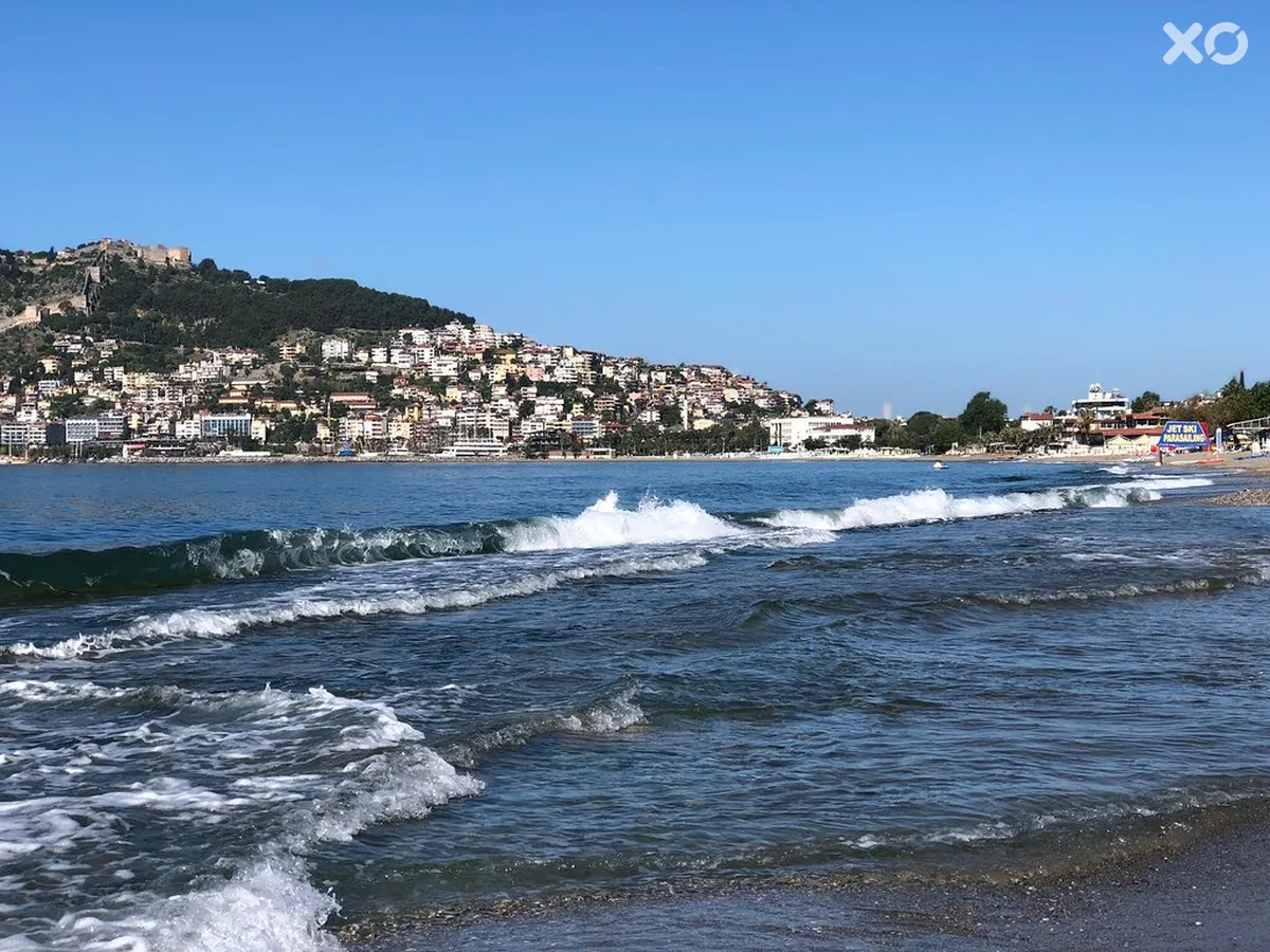 Arsi Enfi City Beach