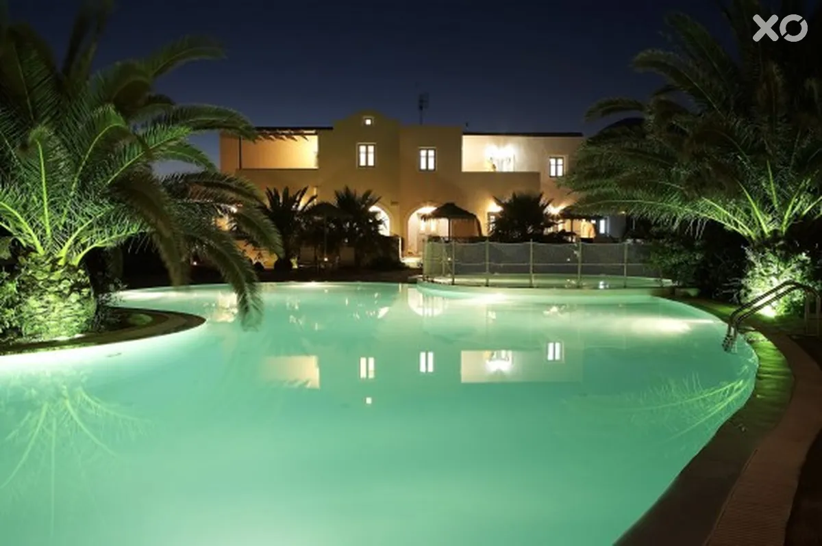 Atlantis Beach Villa