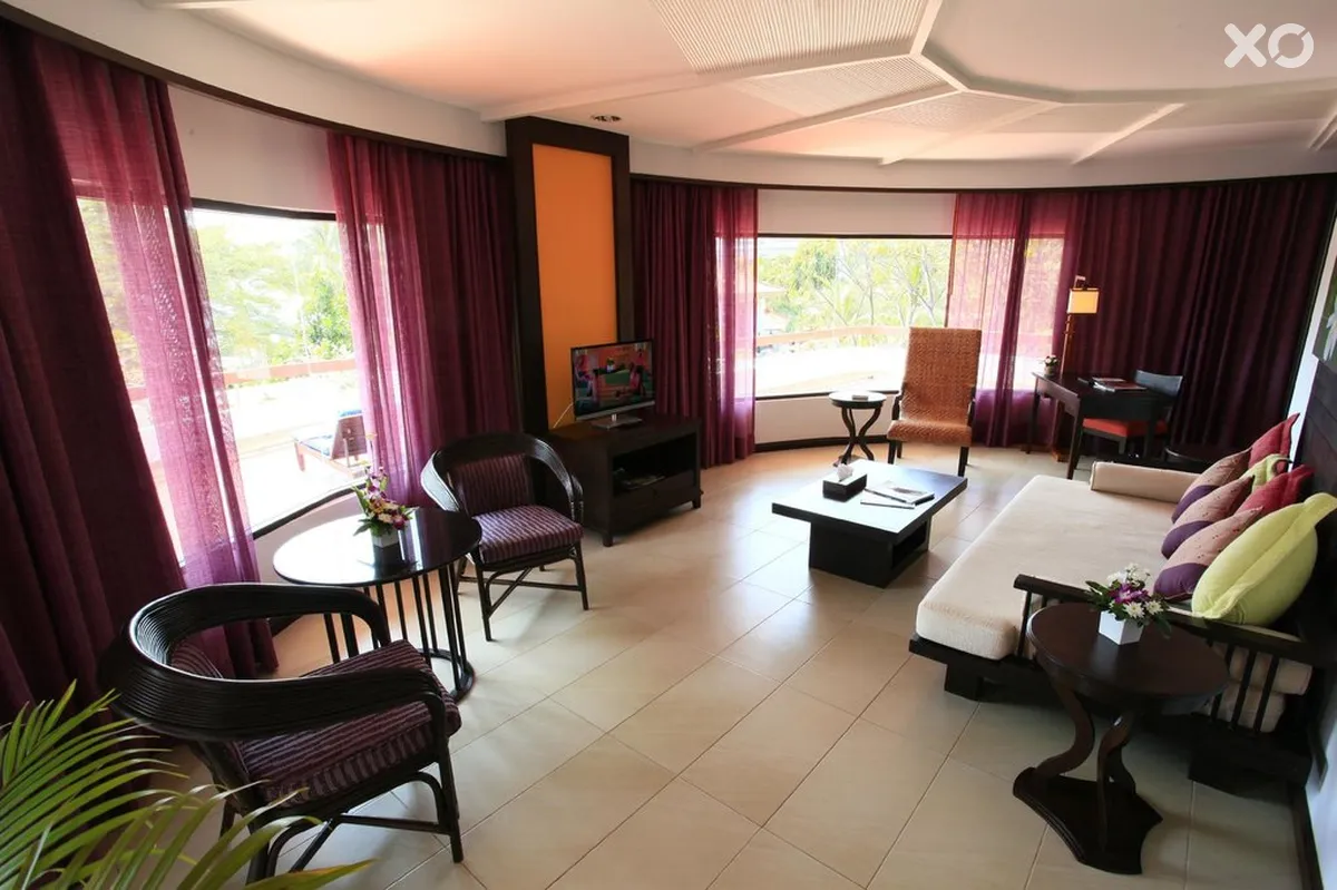 Novotel Rayong Rim Pae Resort Hotel
