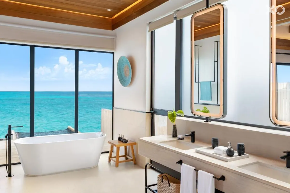 Hilton Maldives Amingiri Resort & Spa