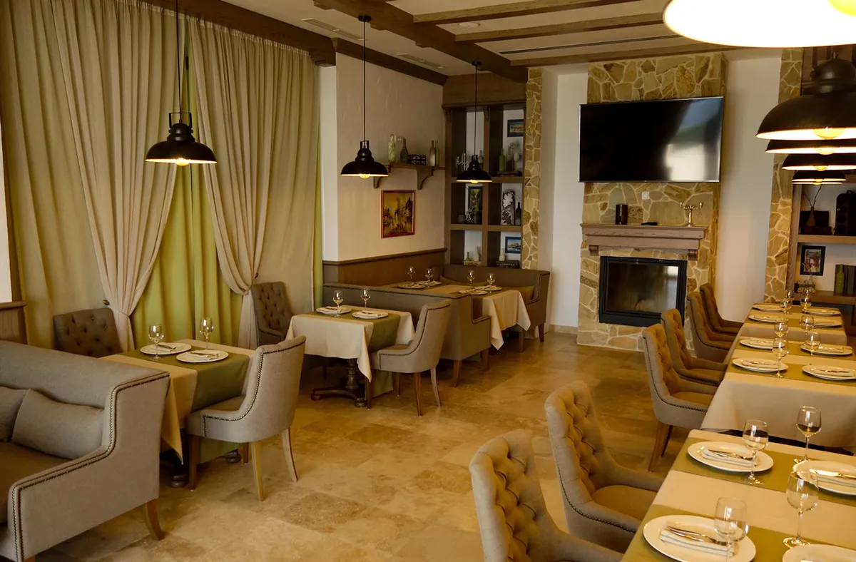 Oak Leaf Residences
