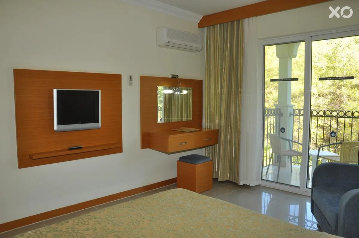 Green Forest Holiday Village