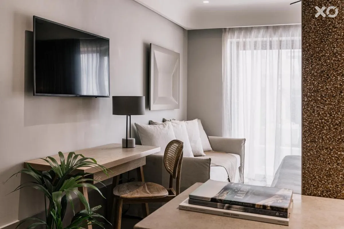 Paralos Venus Suites