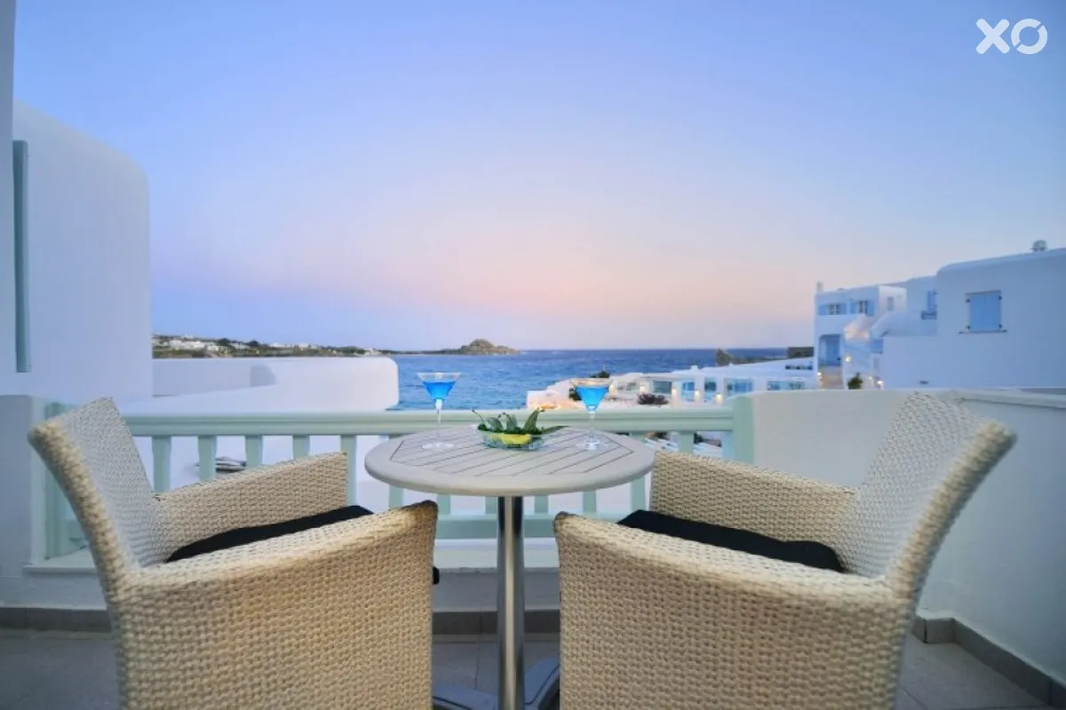Petinos Hotel
