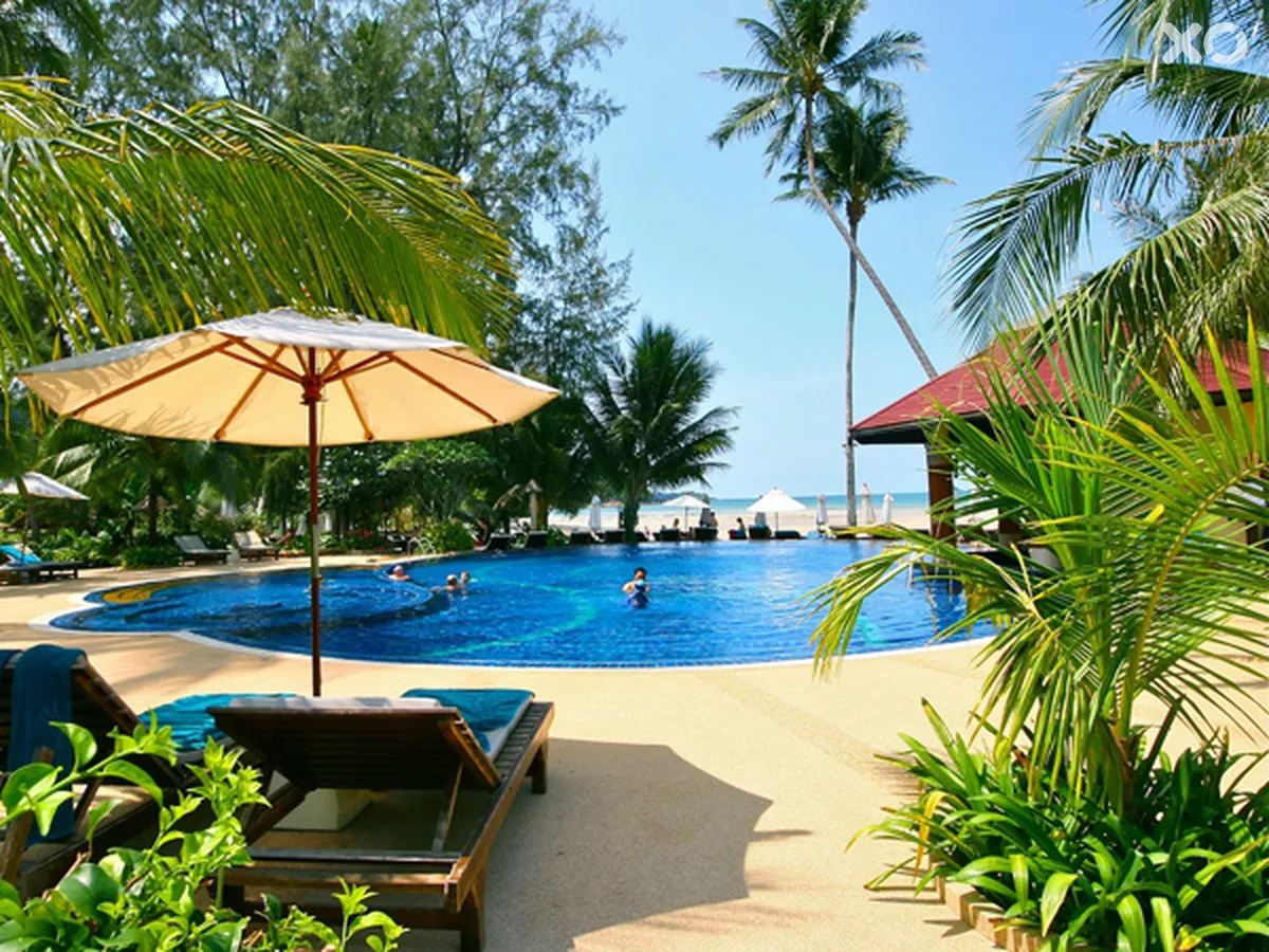 Centara Koh Chang Tropicana Resort