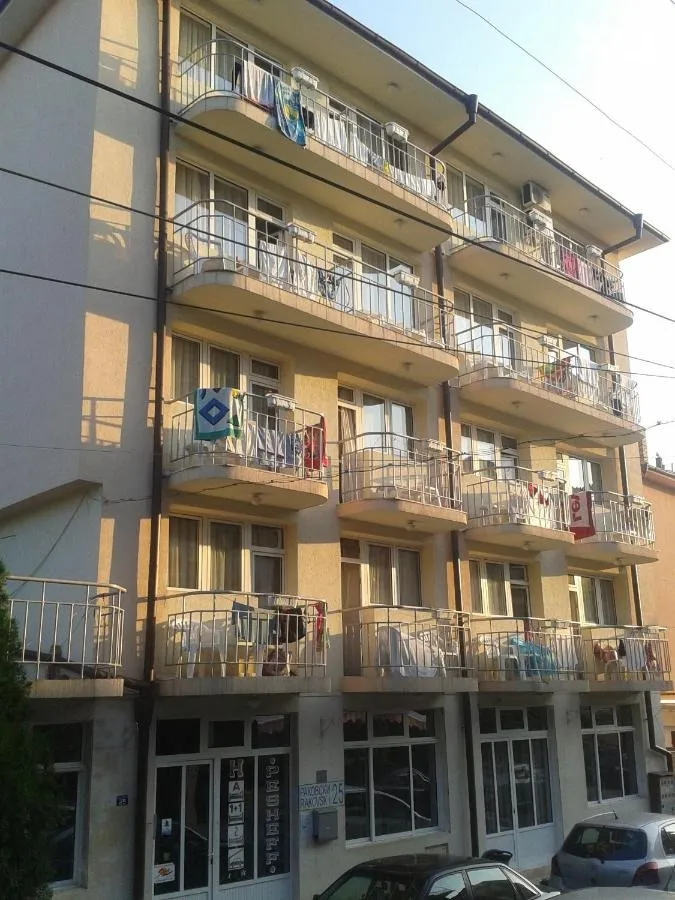 Peshev Hotel