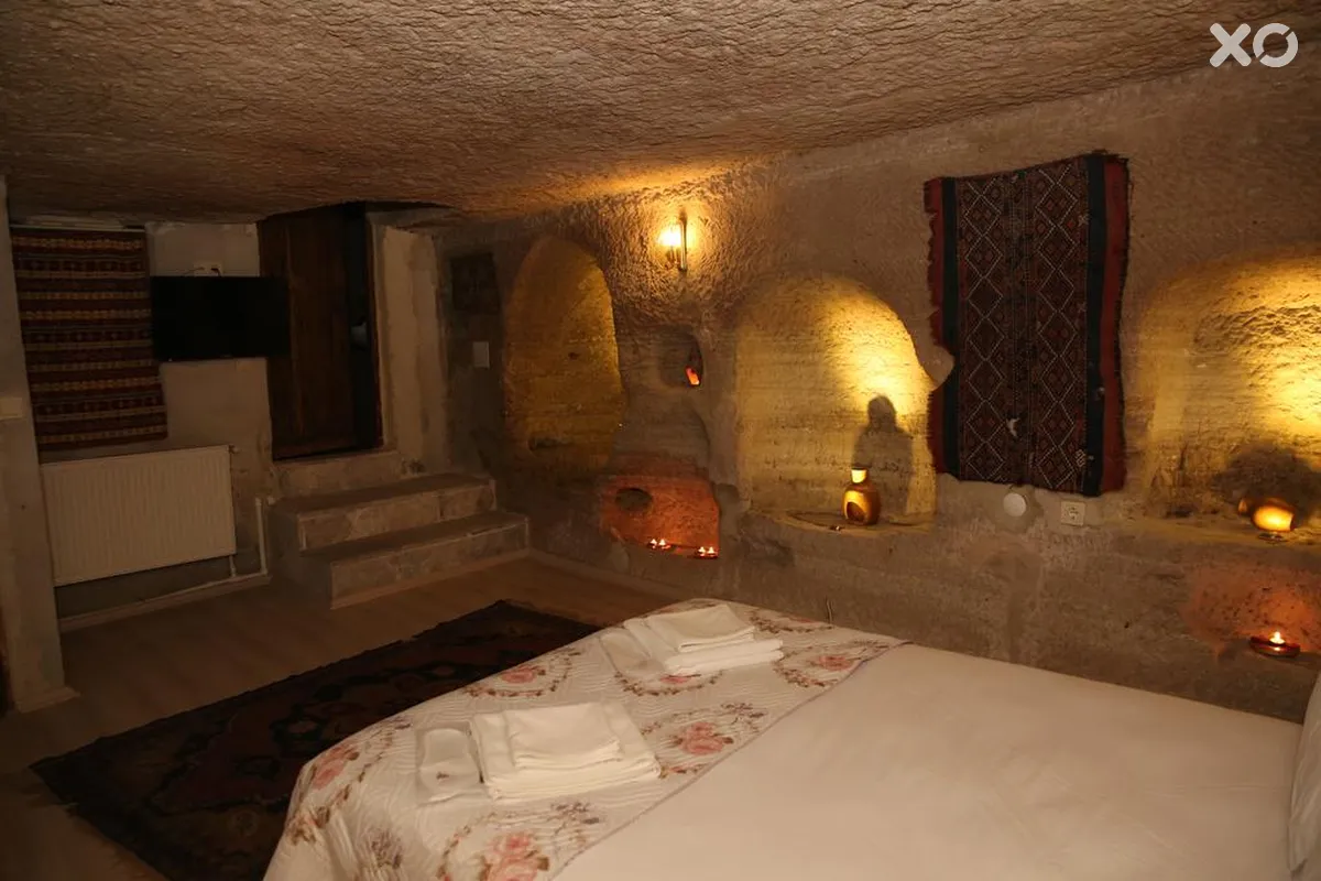 Unicorn Cave Hotel