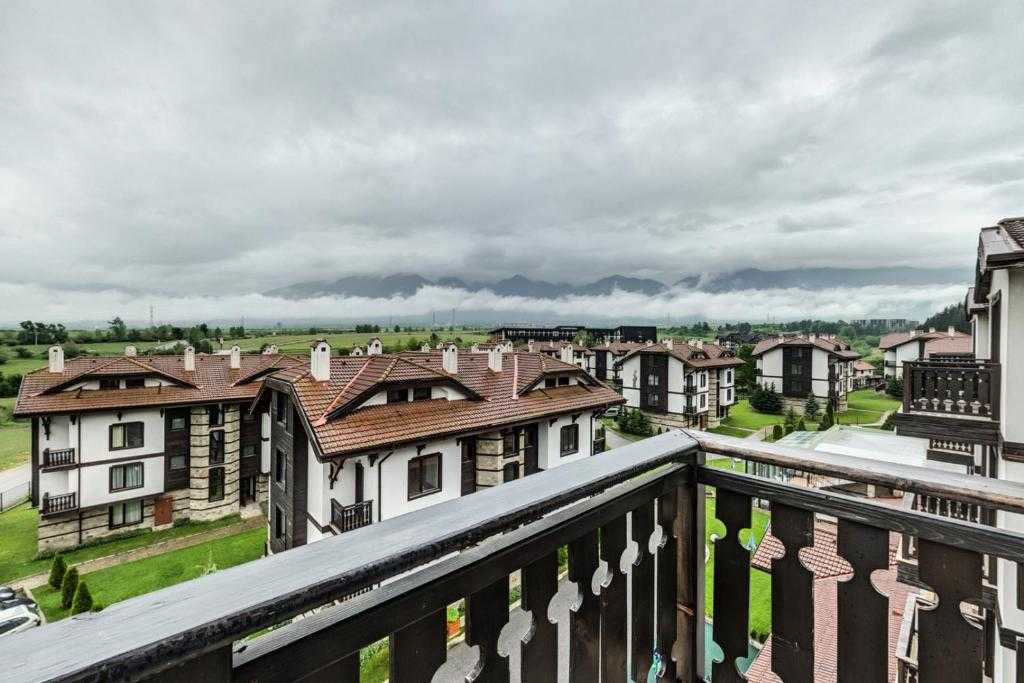 Гірськолижний відпочинок в Болгарії на Новий Рік — з дворазовим харчуванням та СПА