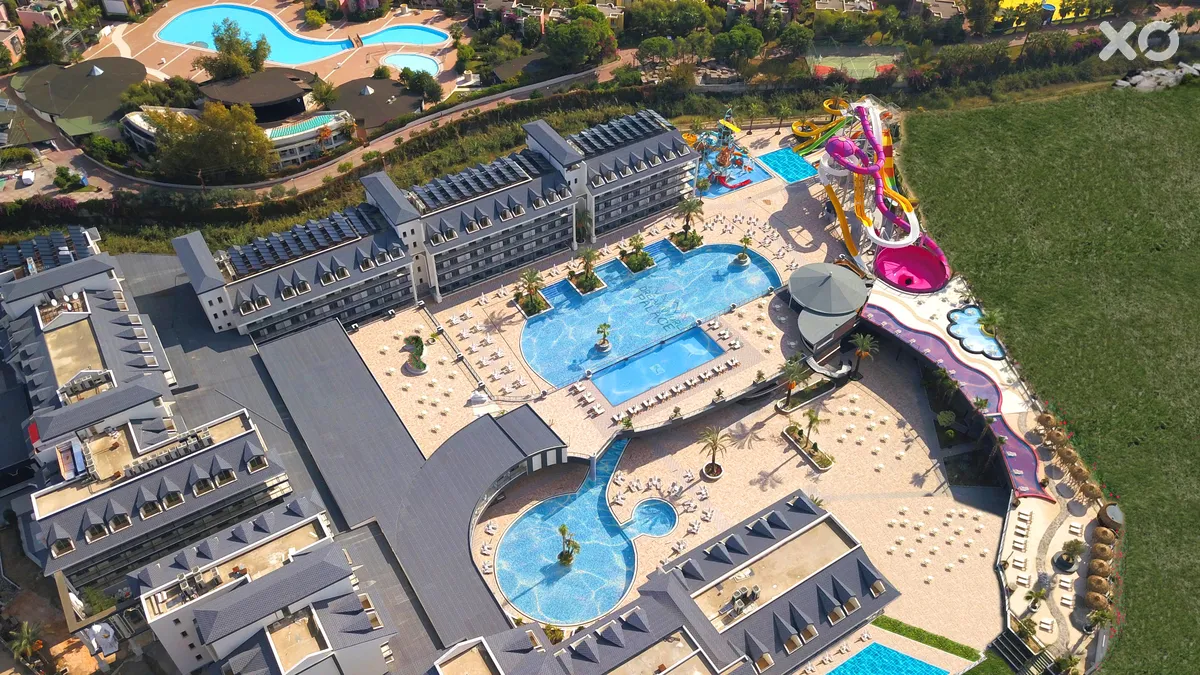 Dream World Palace
