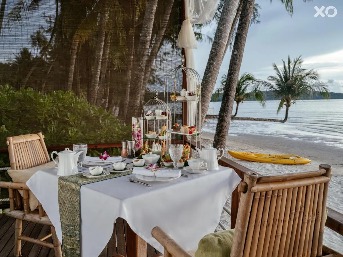 High Season Pool Villa & Spa