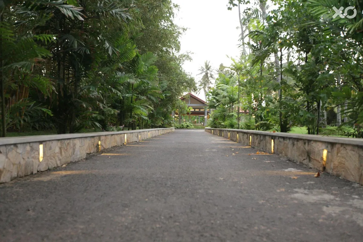 Serene Pavilions