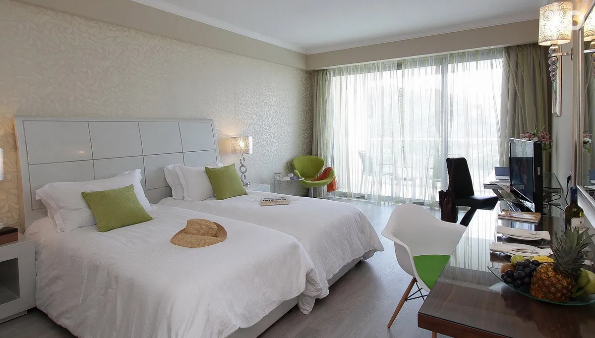 Atrium Platinum Hotel