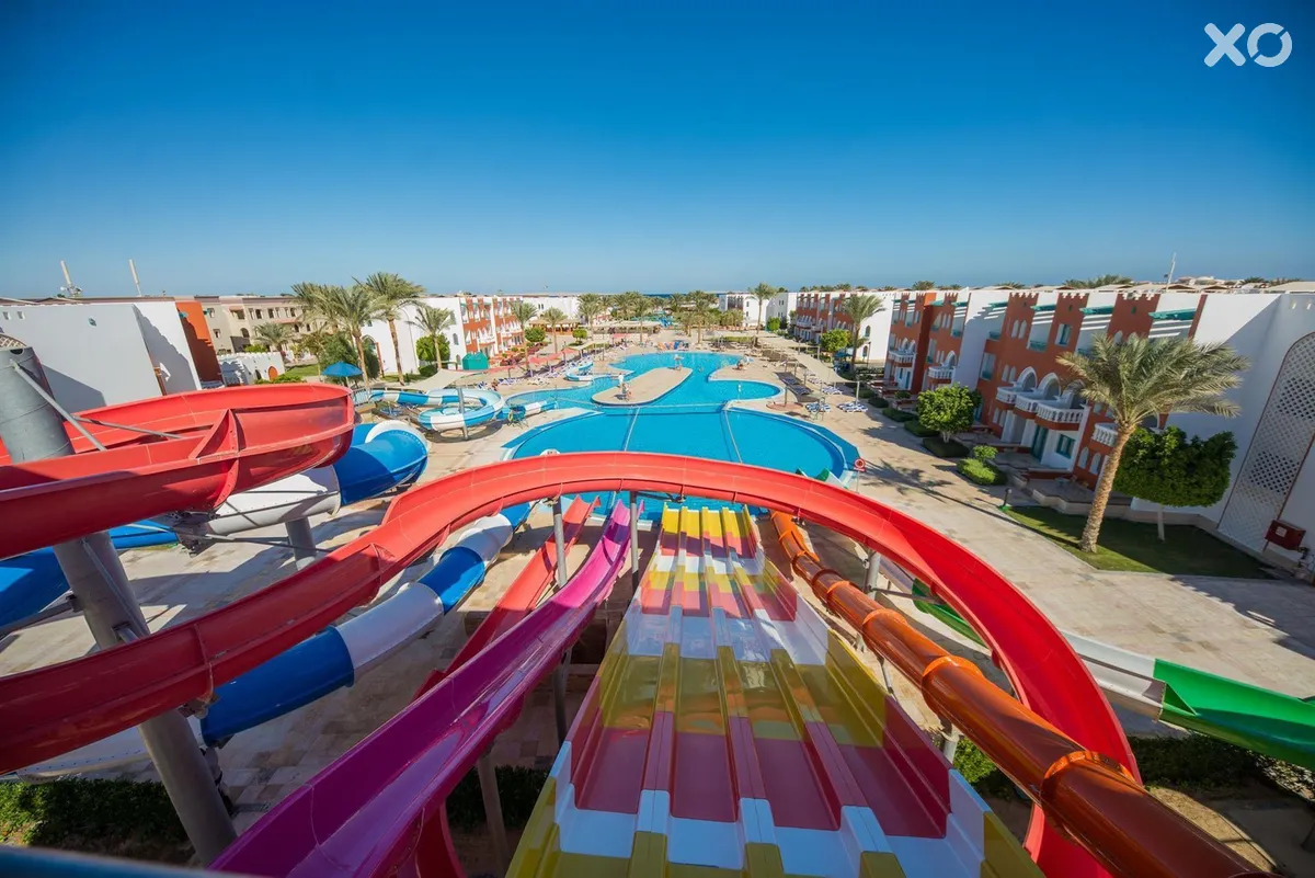 Sunrise Select Garden Beach Resort & Spa