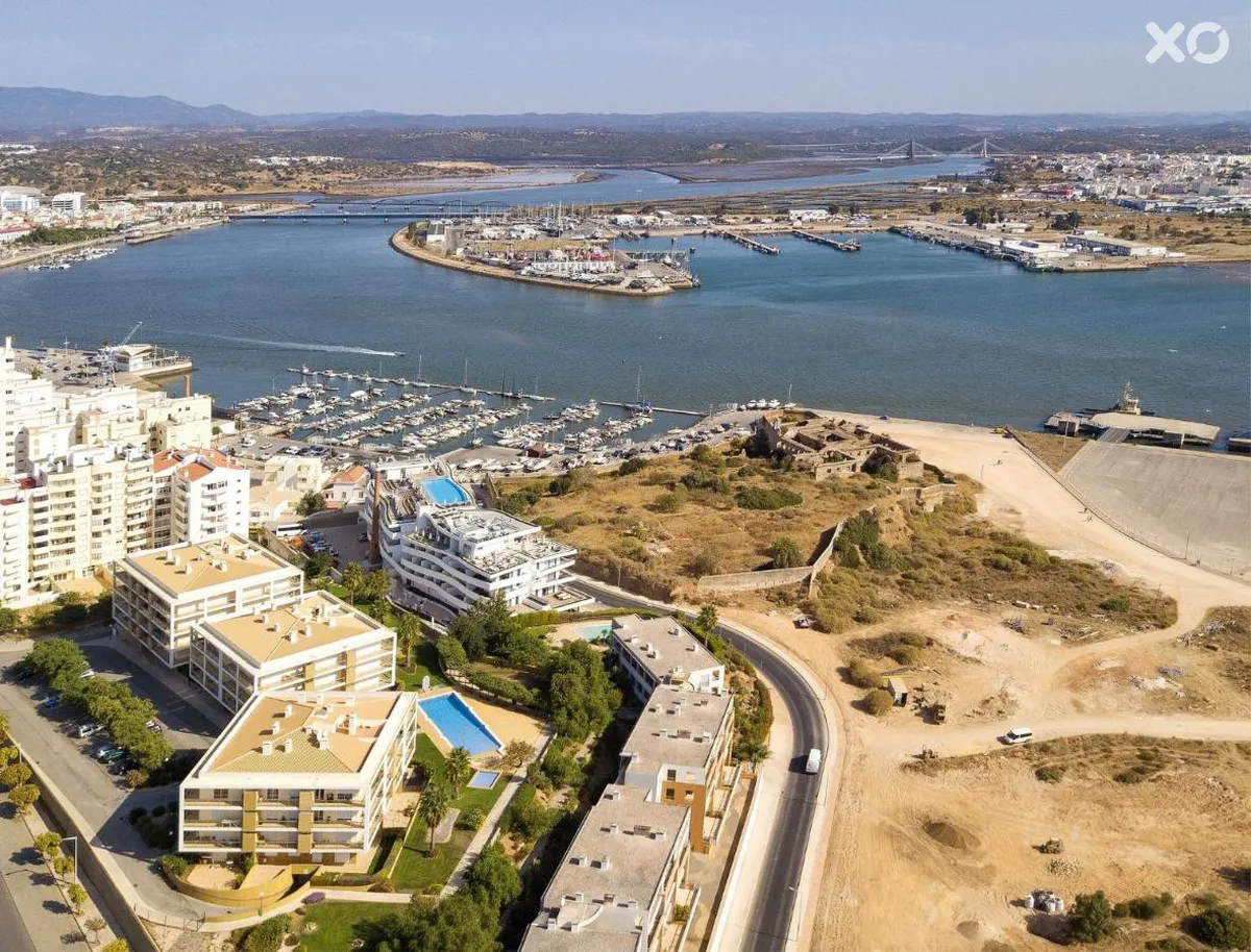 Jupiter Marina Hotel - Couples & Spa