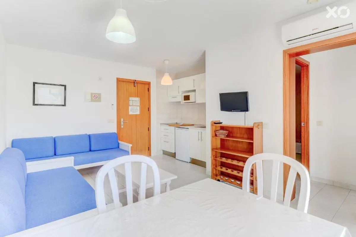 Llevant Apartments