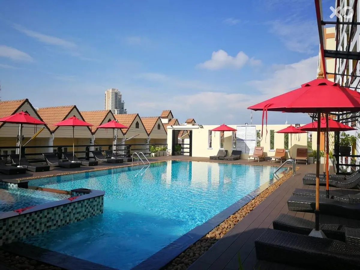 Golden Sea Pattaya Hotel