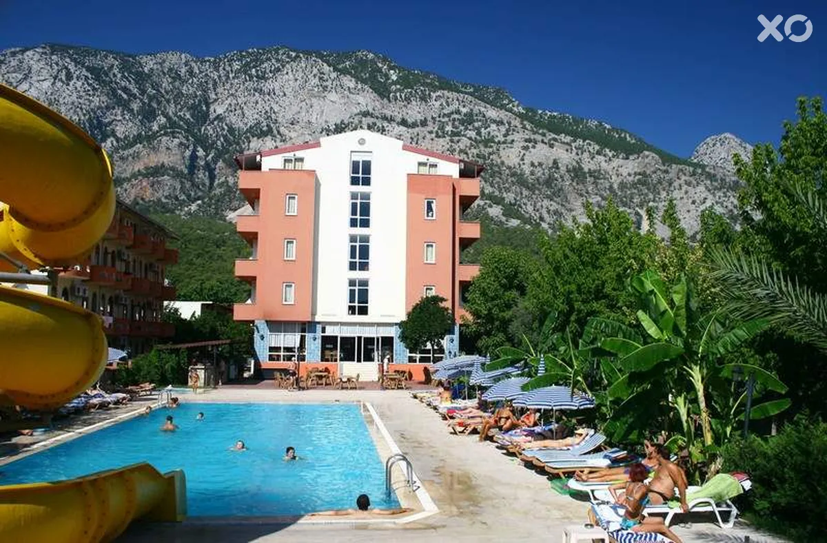 Grand Hotel Derin