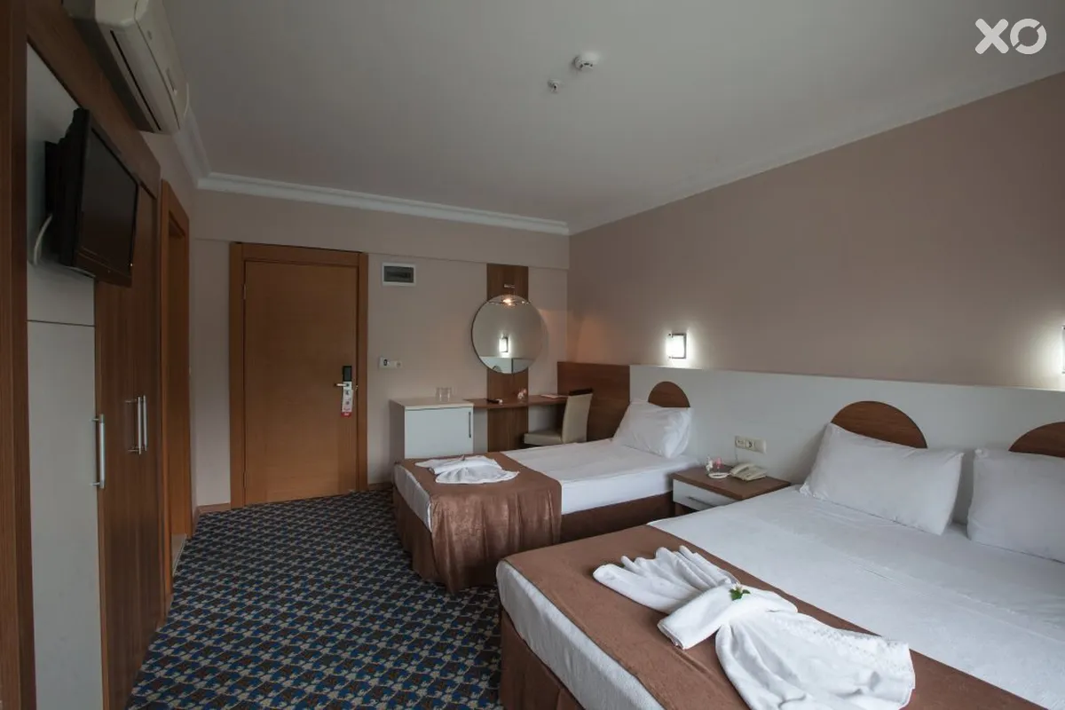 Omorfi Garden Resort