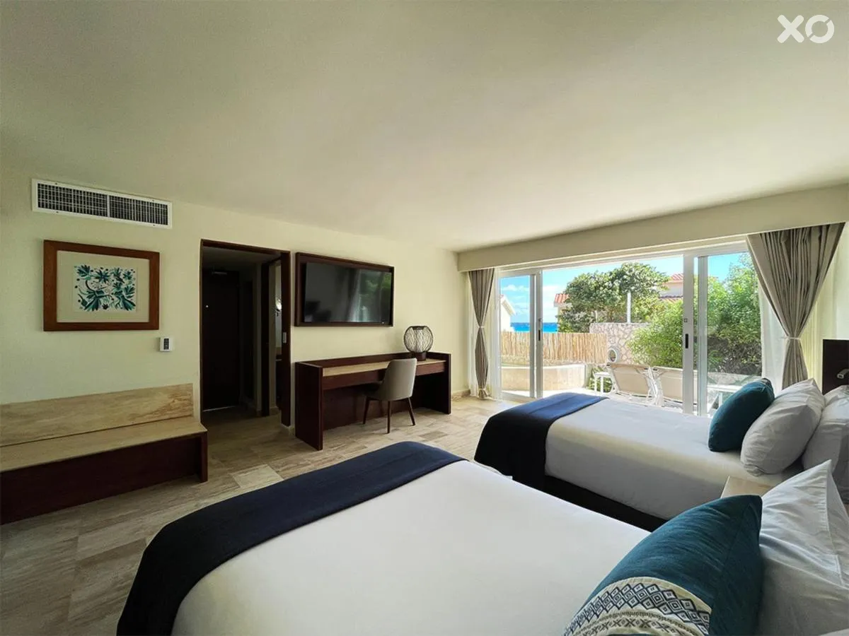 The Villas Cancun by Grand Park Royal
