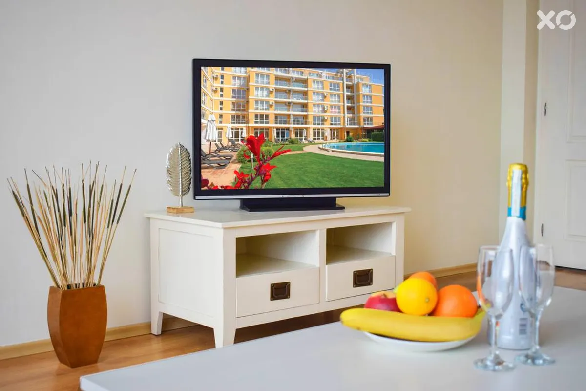 Flores Park Apartments
