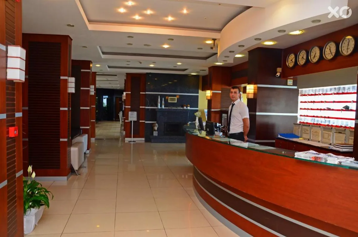 Lara Hotel