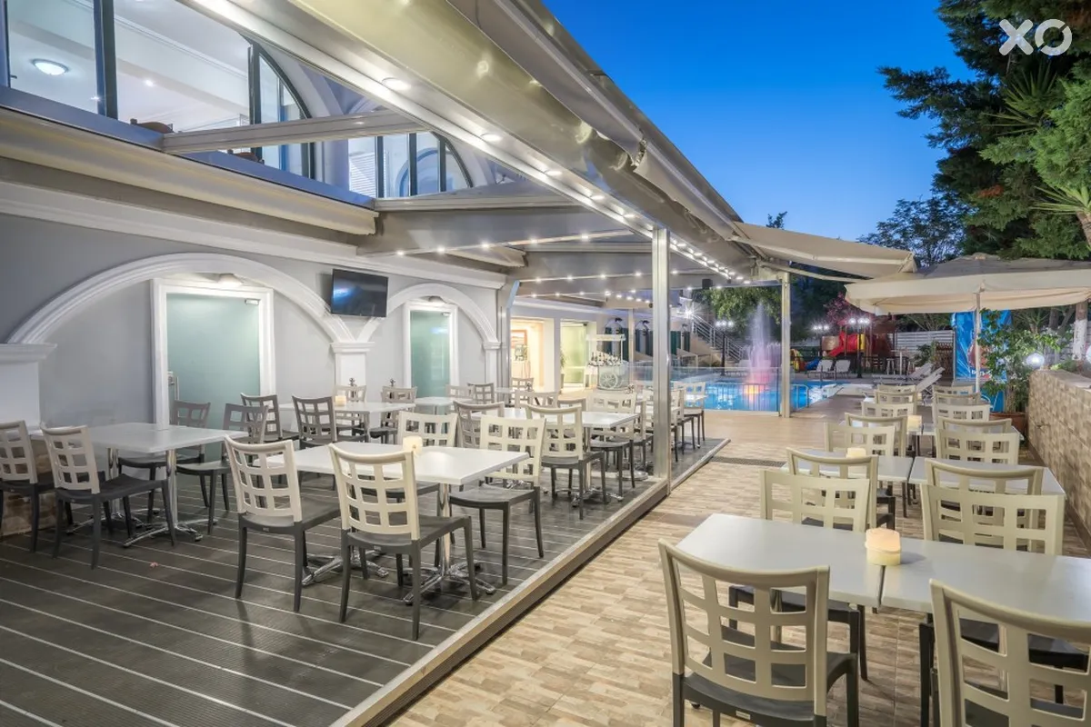 Denise Beach Hotel