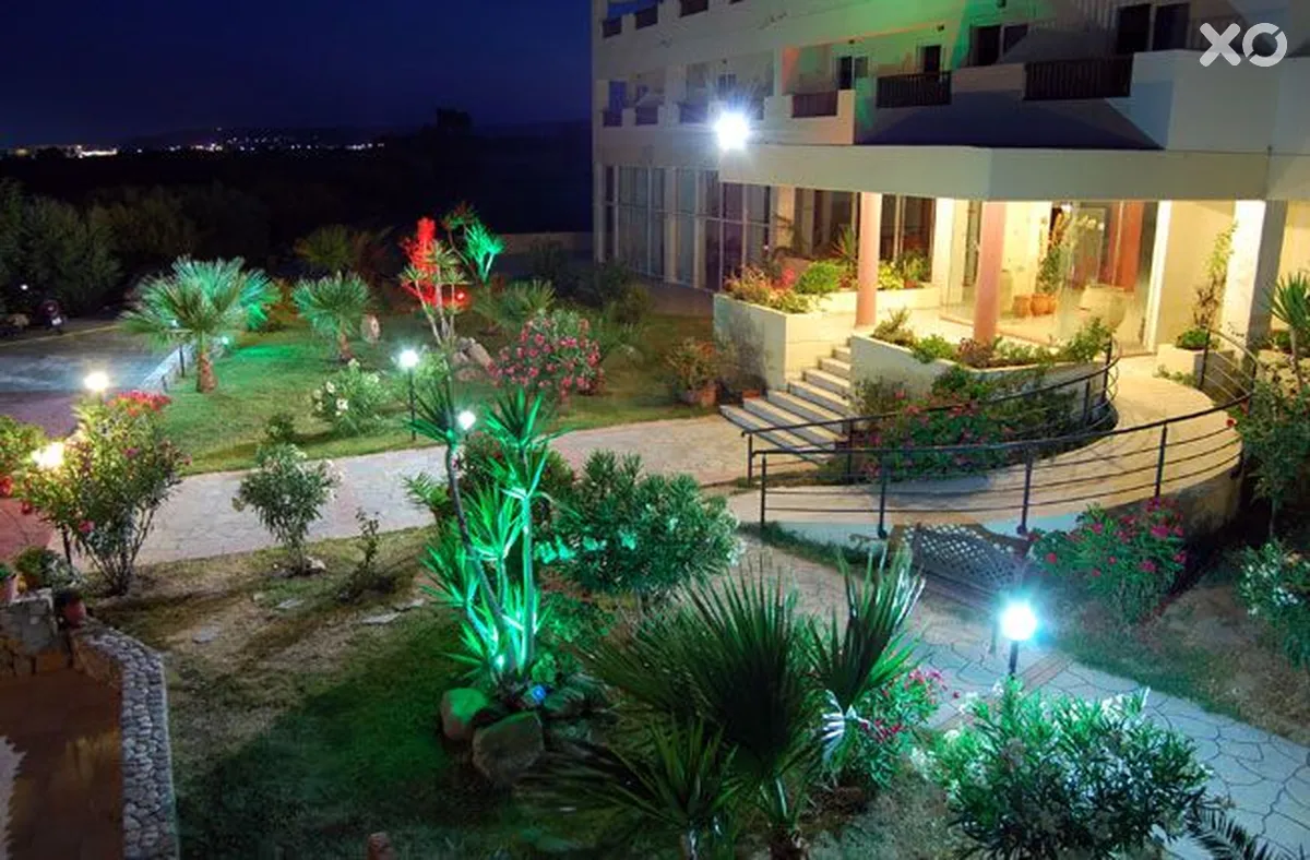 Evripides Village Beach Hotel
