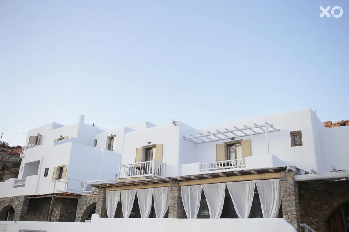 Mr & Mrs White Mykonos