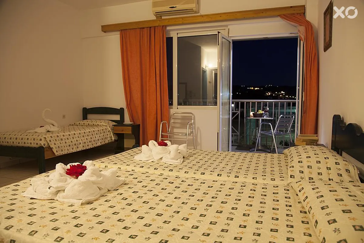 Athinoula Hotel