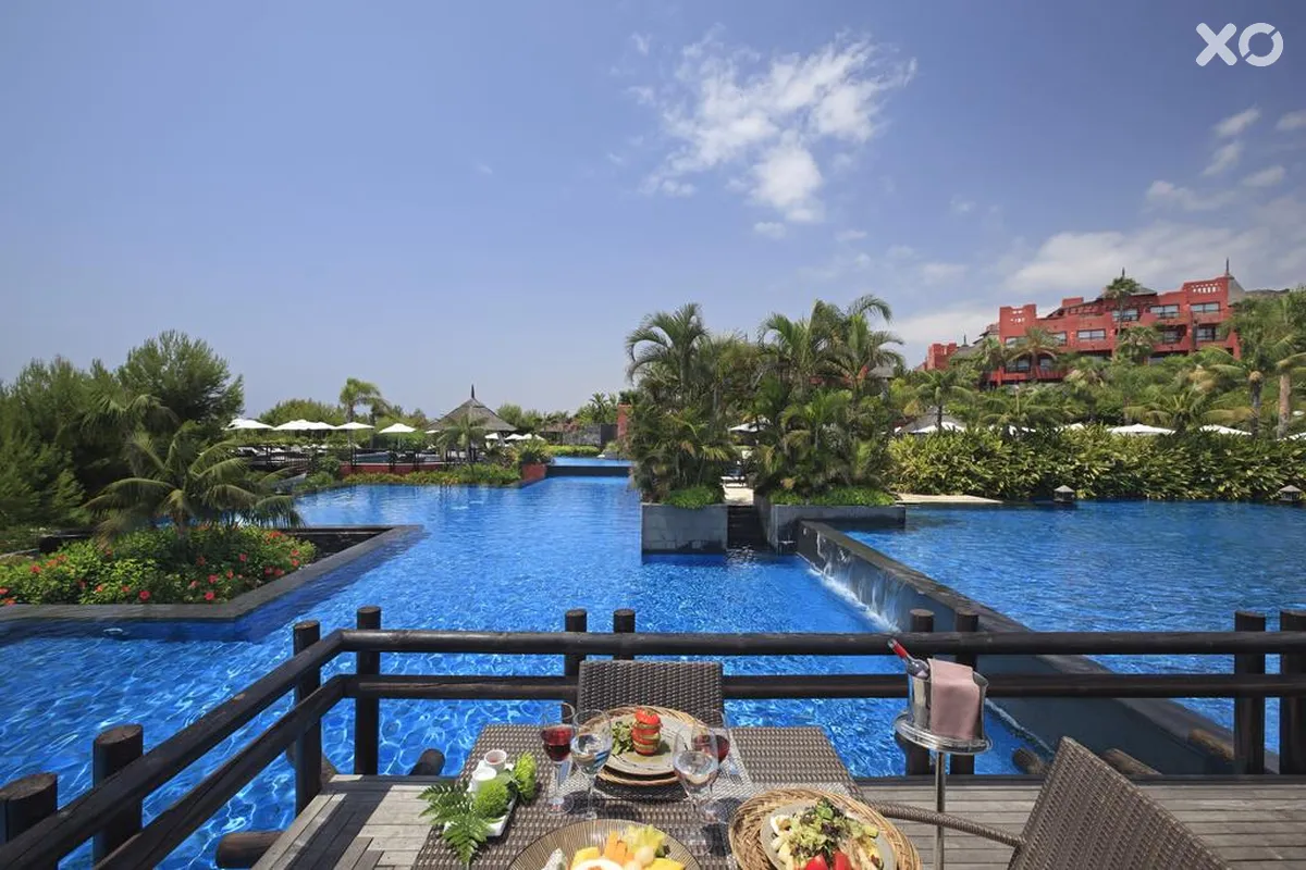 Asia Gardens Hotel & Thai Spa a Royal Hideaway Hotel